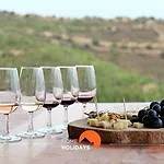 #063 Beach Flat By Home Holidays